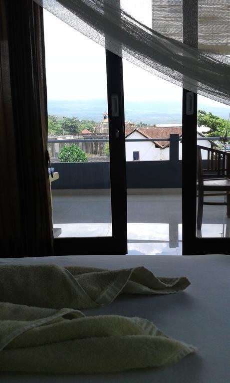 Kadek Homestay Amed Екстериор снимка