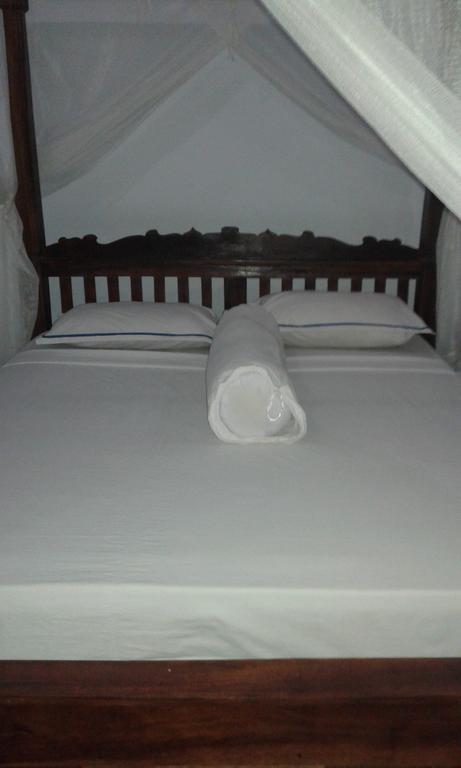 Kadek Homestay Amed Екстериор снимка