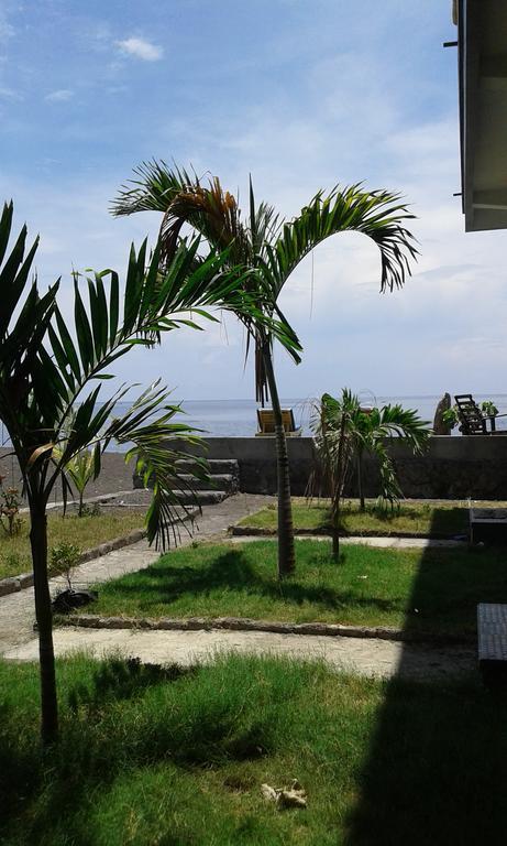Kadek Homestay Amed Екстериор снимка