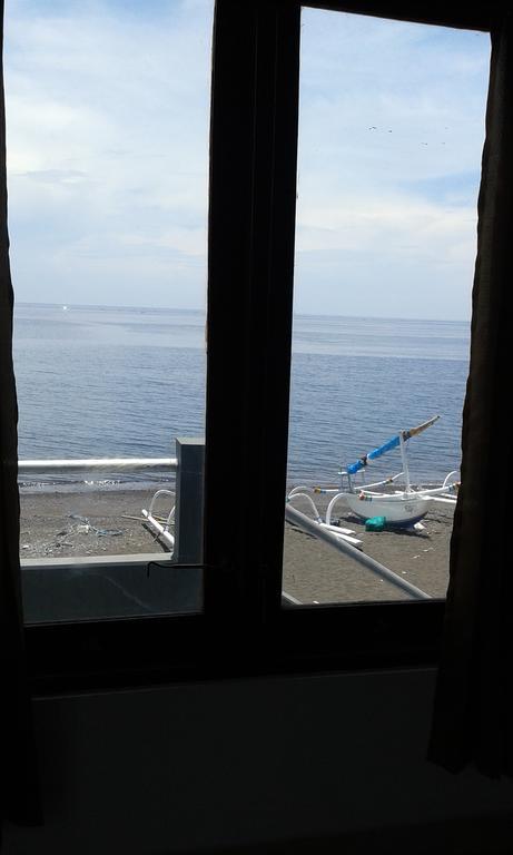 Kadek Homestay Amed Екстериор снимка