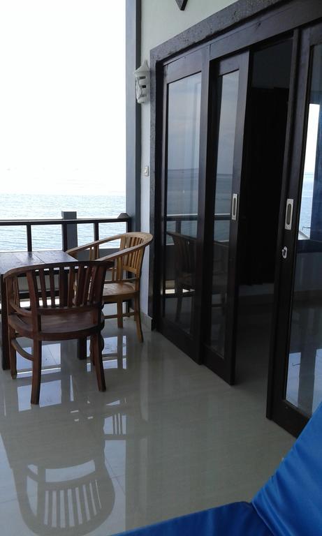 Kadek Homestay Amed Екстериор снимка