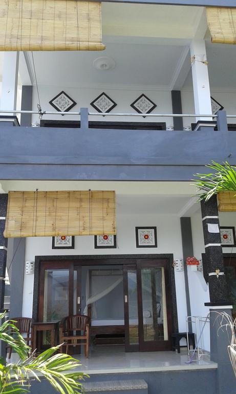 Kadek Homestay Amed Екстериор снимка